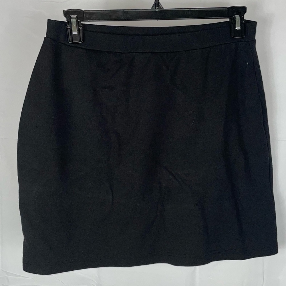 L.L. Bean Skirt Pull On Pencil Skirt Elastic Waist Mini Skirt Length Solid LP